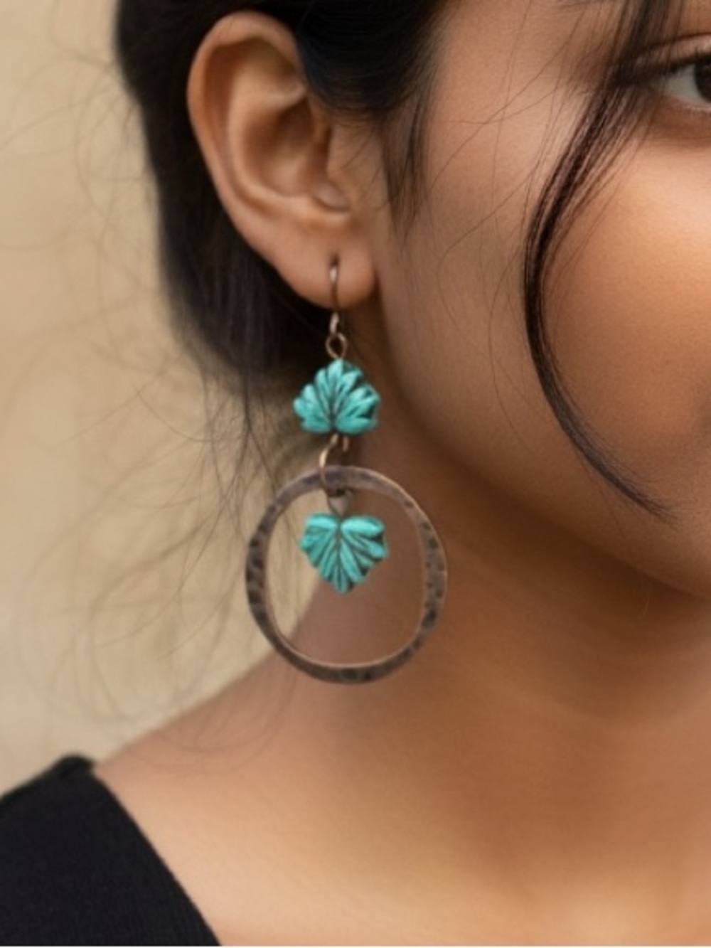 HAND CRAFTED CZECH GLASS LEAF EARRINGS Antiqued Copper Hammered Hoop Dangle Boho